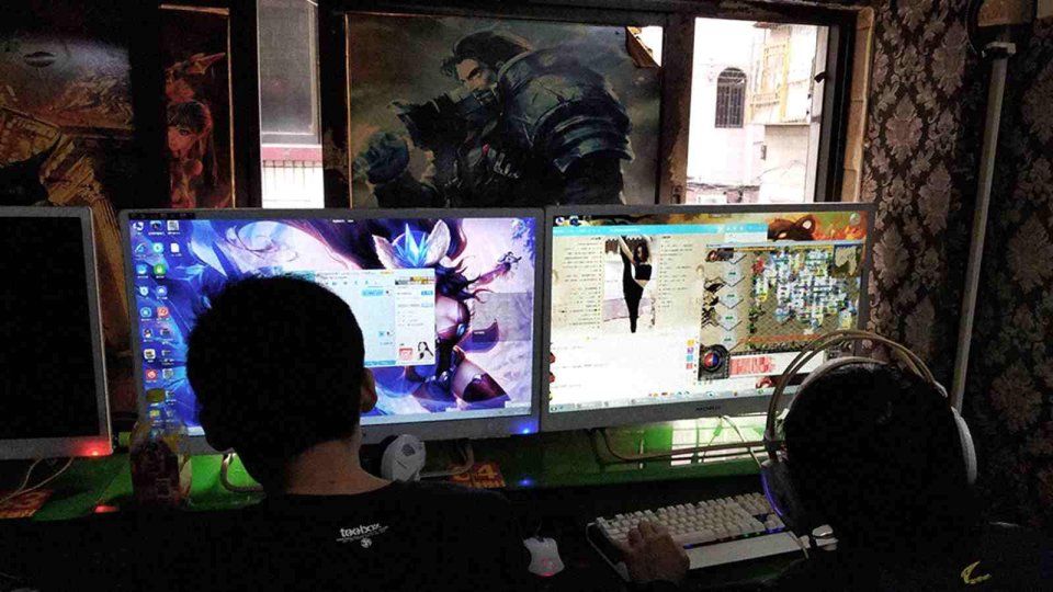 实拍:深圳三和大神打工族,短工日结150元,干