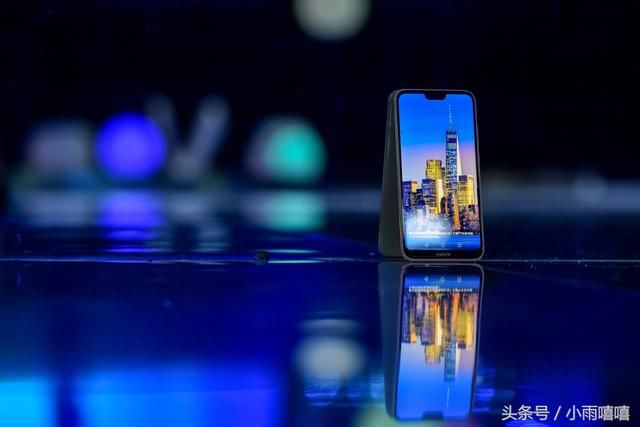 首款刘海屏千元机,华为Nova3e评测