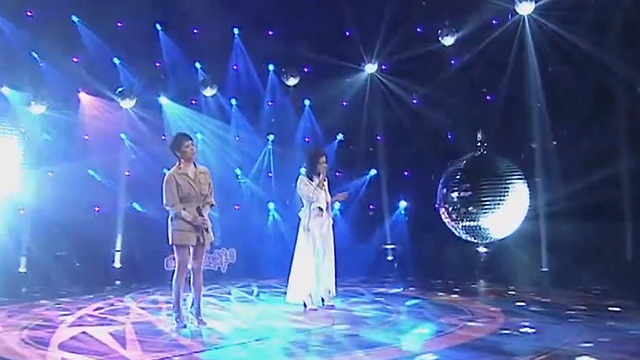 宁静卢靖姗携手演唱歌曲《一路上有你》