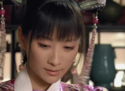 《甄嬛传》安陵容骗了所有人!割腕取血另有其人,她太会演戏了!