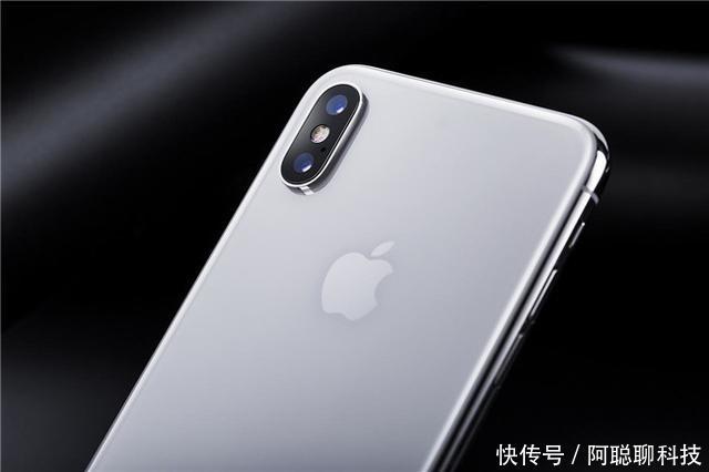 华为明年9月发布5G手机!网友:手机价格跌至白