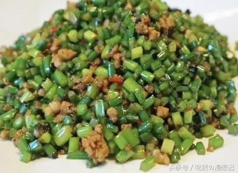 别看苍蝇头这道菜的名字很恶心 但味道是真好吃