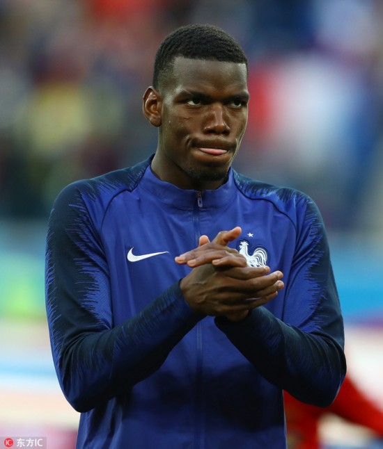 博格巴球踢得好还能贡献表情包