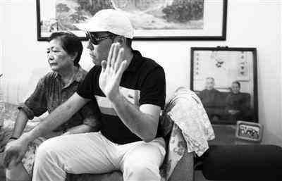 冰心崇尚爱的哲学 而她的儿子抛妻弃子 孙子竟