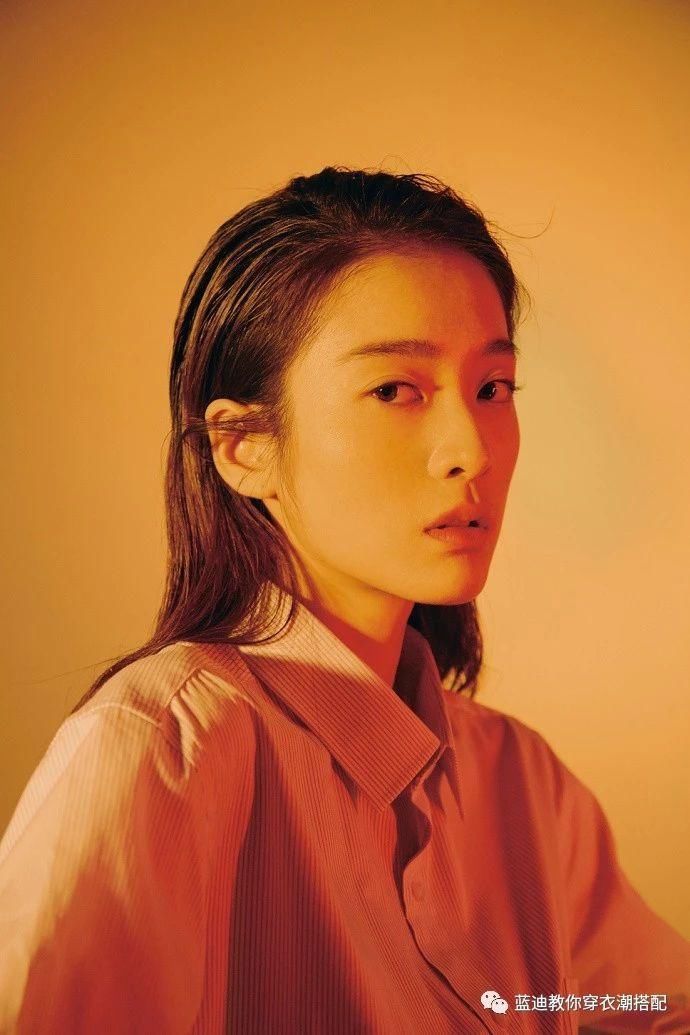 张雪迎,李宇春,杨幂一袭白色吊带裙风情万种,大