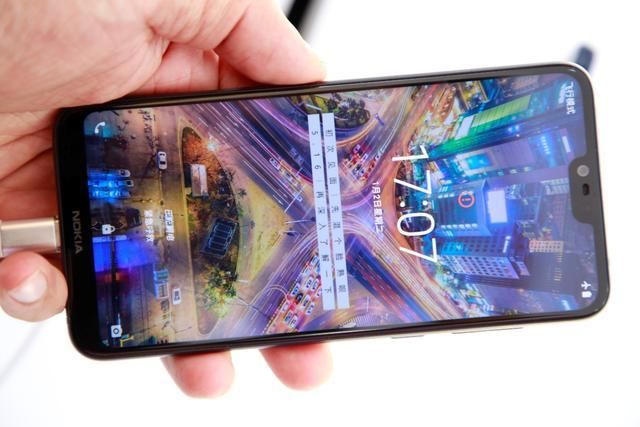 诺基亚X6新增微信小程序销售渠道,抢占9亿流