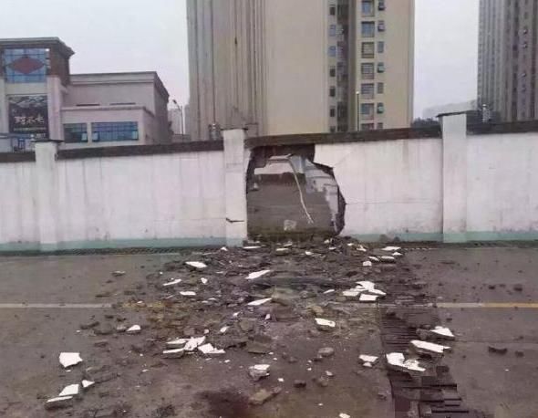 漫漫驾考路其休远之,驾驶证背后的辛酸血泪史