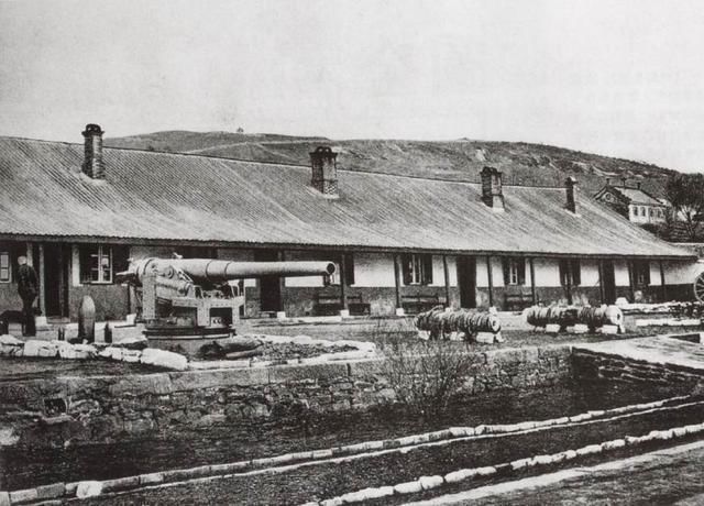 香港回归之前,英国还归还了一座城市,名字非常