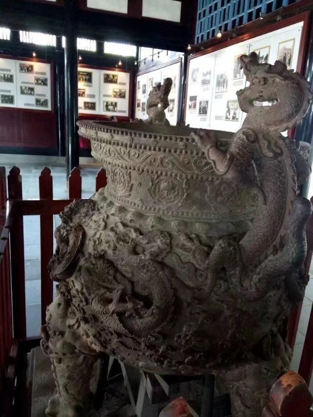 都江堰美景实在多,离堆伏龙观你可曾还有印象