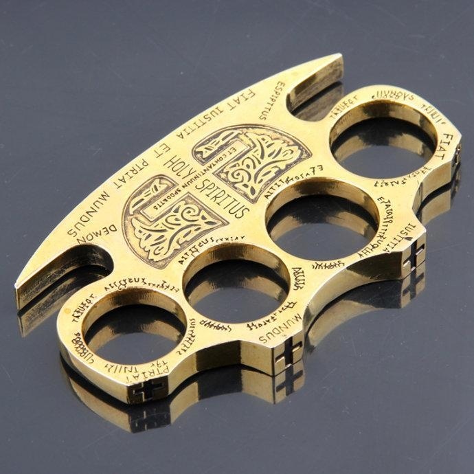 指虎,极具暴力美学的防身利器! 指虎,极具暴力美学的防身利器!