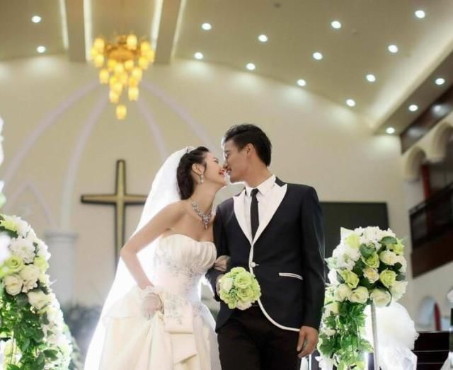 为了结婚彩礼钱,跟男朋友闹翻了,真的是我错了