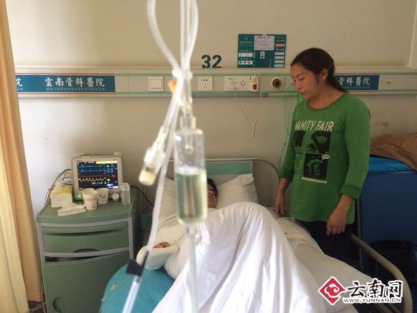 昆明15岁学生无辜被砍11刀追踪:已花3万多治疗费 都是借的