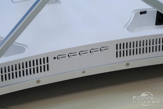 带鱼屏吃鸡是一种怎样的体验?TCL带鱼屏显示