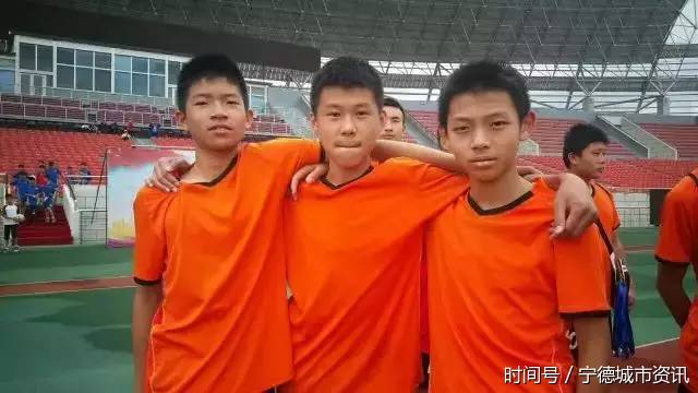 宁德霞浦一中男足惜败蒙古国队获亚军