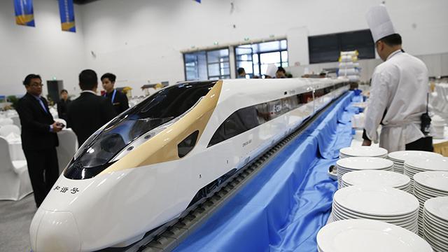 “一带一路”建设中的“钱袋子” “一带一路”建设中的“钱袋子”