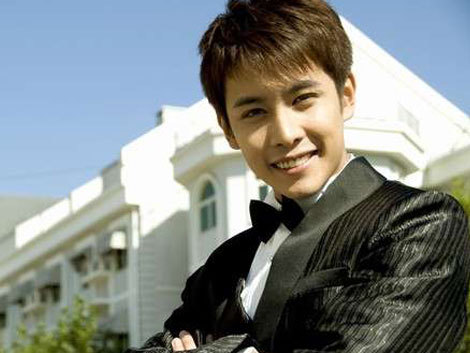 李逸朗自曝首次当导演经验不足