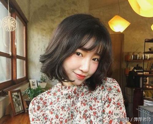 2017短发卷发发型图片 超好看的女生短卷发发