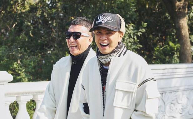 罗志祥发文表白孙红雷 网友:手动艾特你俩对象