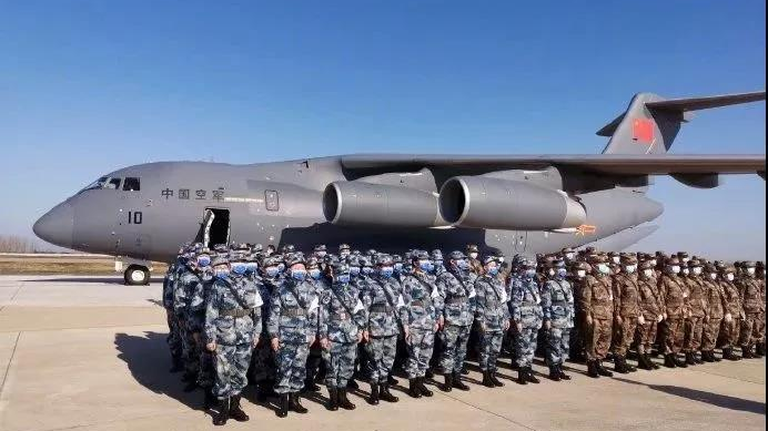 空军运-20再飞武汉！军队增派的2600名医护人员全部抵达武汉