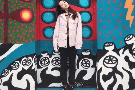 光, 如今混得连曾经的绿叶都不如, 怪只怪长得太