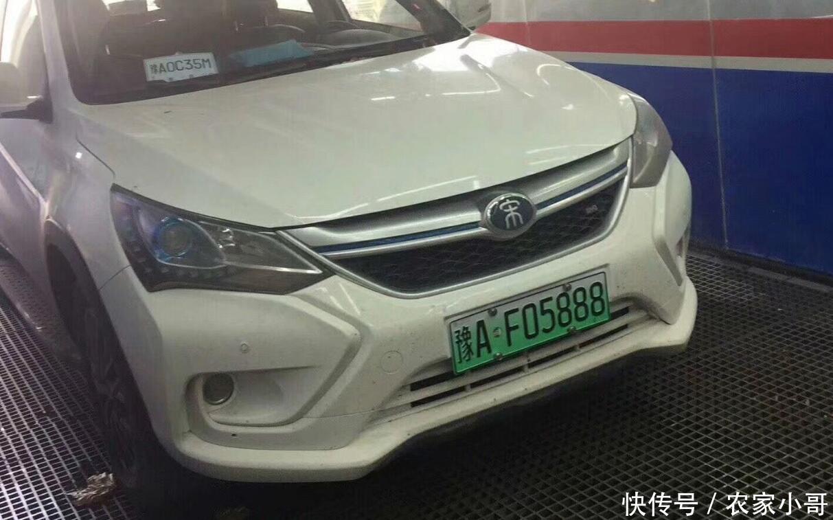 各种不同颜色的车牌分别代表不同的意思,你了