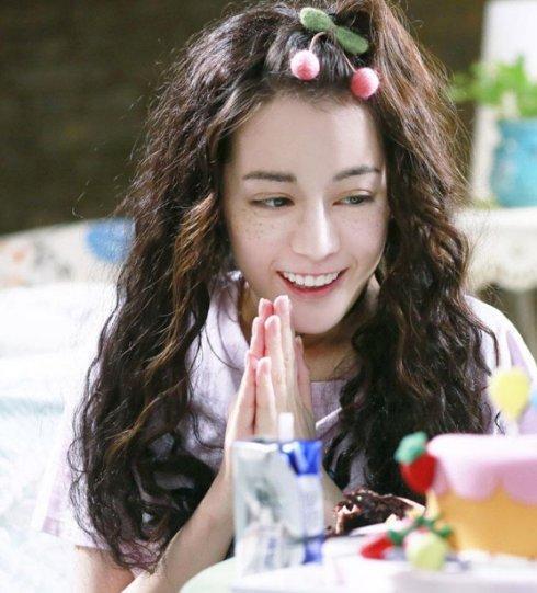 关晓彤等十大90后小花2017影视作品PK,谁是大