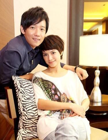 曾被任贤齐带红,花天价整好了牙,比林志颖还帅