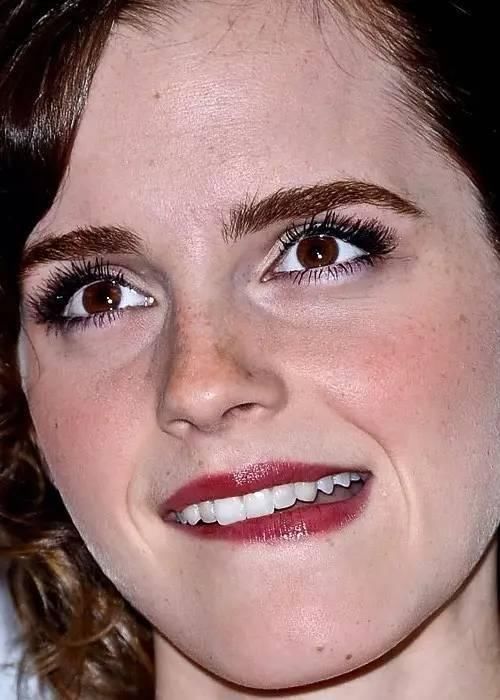 超高清镜头下女明星的脸再高级的妆容也藏不住