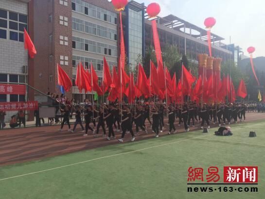 震撼!虞城高中第30届春季田径运动会 111支代