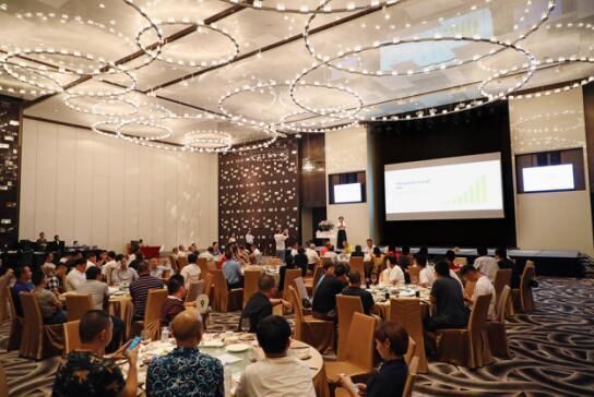 江楠鲜品e路领鲜,打造生鲜行业新批发模式