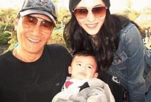 谢霆锋妹妹与谢贤对王菲的评价截然不同!谢霆