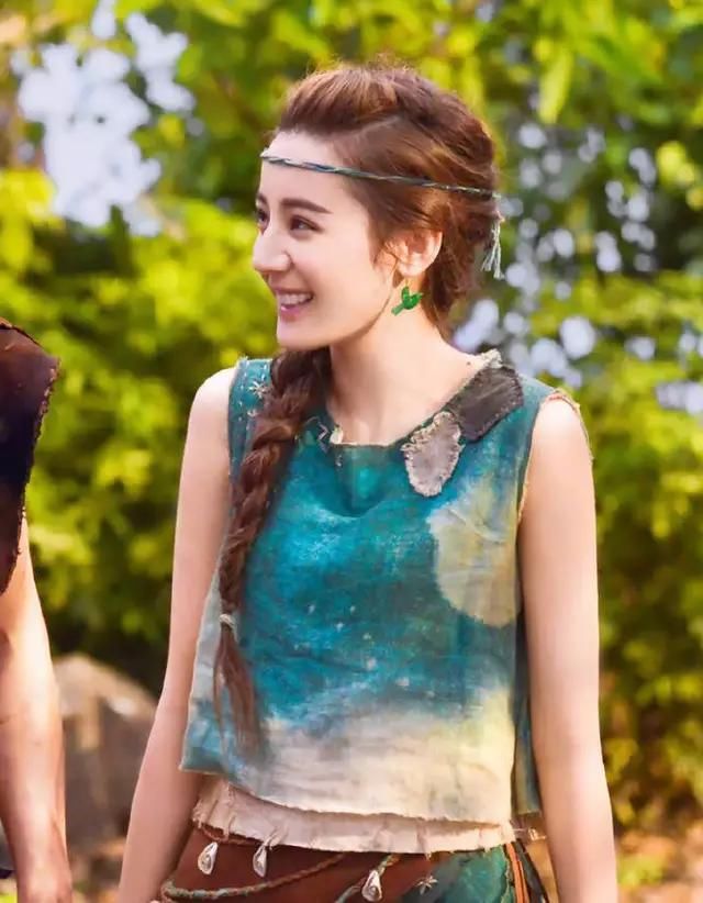 迪丽热巴《日月》出演精灵可爱的嫦娥,来感受