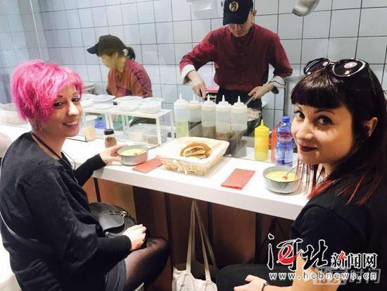 保定小伙将驴肉火烧店开到意大利米兰 拟进军