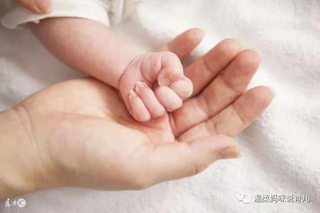 温柔妈咪带你学习育儿知识满月新生儿的生长发