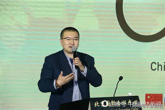 狩猎之旅 加拿大合伙人bruce li演讲:《加拿大的狩猎乐趣与规则》