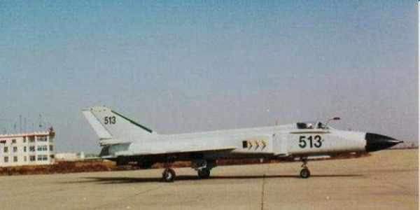 我多款国产战机首飞成功却遭下马 歼31或将重蹈覆辙