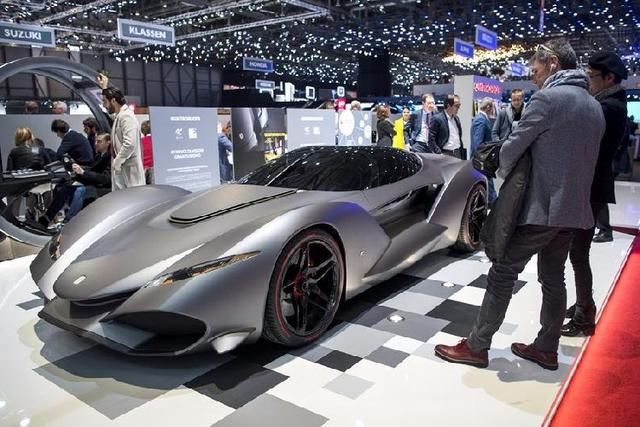 触碰未来 飞行汽车亮相日内瓦国际车展-北京时间