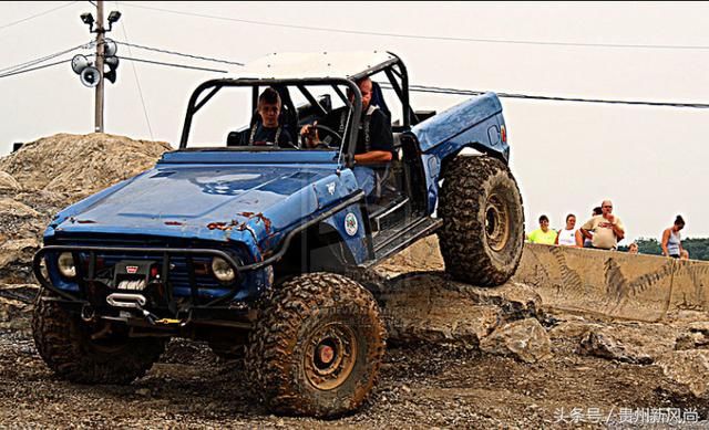 十大豪华霸气越野车排行榜,连丰田都入不了围