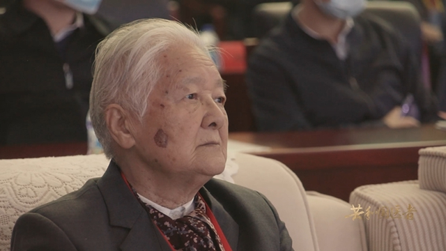 共和国医者丨陈育智:为了哮喘患儿的明天 共和国医者丨陈育智:为了哮喘患儿的明天