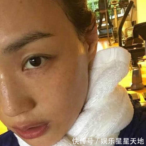 冻龄女神卸妆后的样子,范爷吓死人,杨颖笑死