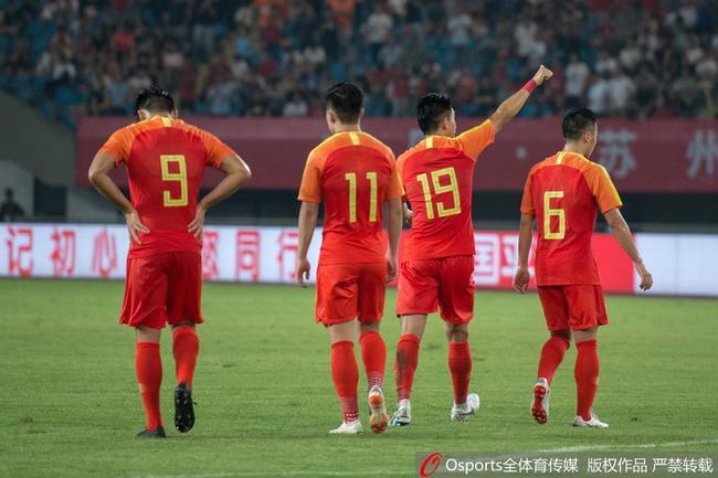 太尴尬!高准翼回传送神级乌龙 这球想起了韦世豪