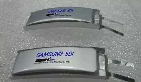 全面屏后的手机形态?三星或将2019年推出折叠