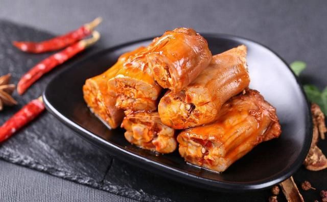 鸭脖缔造出的BAT,绝味、周黑鸭、煌上煌你更