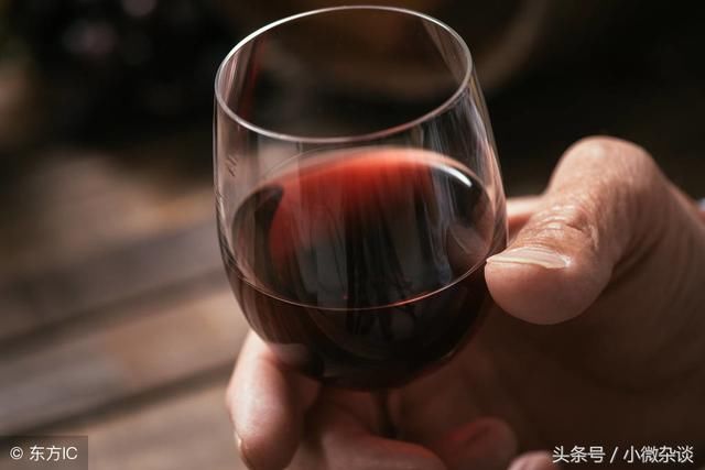 如何鉴别葡萄酒还能不能喝?