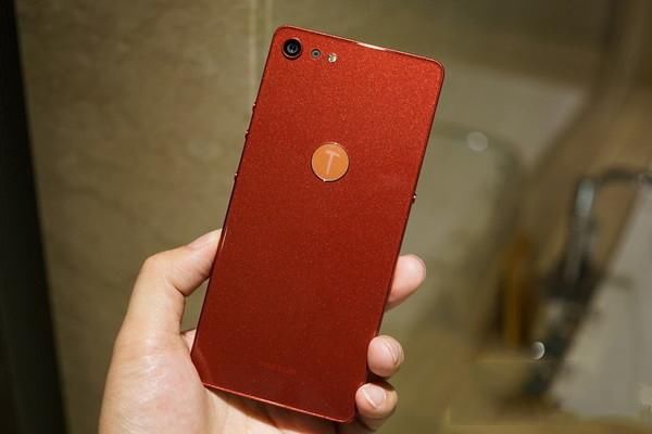 锤子手机更新微信后聊天记录丢失,用户愤怒声