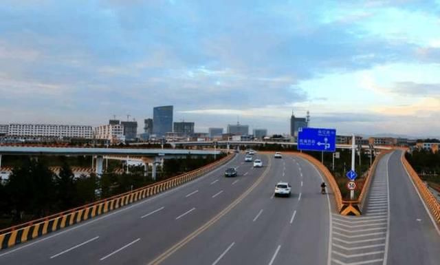 山西2017人口_山西人口普查会议图片