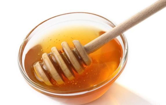 蜂蜜的功效和作用丰富,如何正确的食用蜂蜜,什