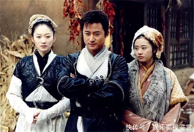 女配对男主穷追不舍,女主因此误会男主,男配趁