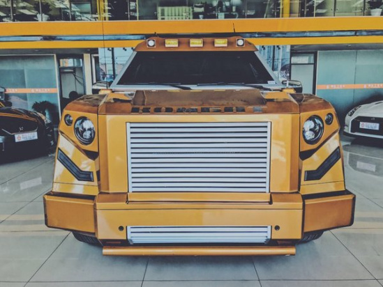 凯佰赫战盾指挥官 实拍民用装甲最贵SUV 凯佰赫战盾指挥官 实拍民用装甲最贵SUV