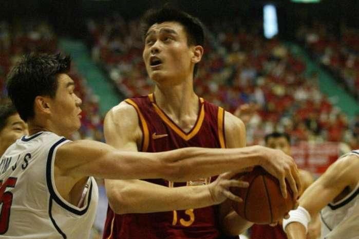 盘点中国男篮世界大赛对阵韩国战绩,对手仅靠